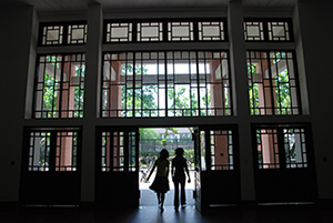 Students on campus Students on campus